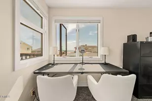 1027 Brockton Ln, Ventura, CA 93001 - Photo 23