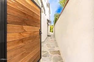 1027 Brockton Ln, Ventura, CA 93001 - Photo 3