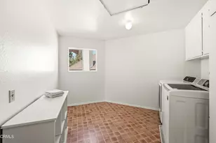 12366 Cherry Grove St, Moorpark, CA 93021 - Photo 37