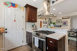 2240 Crestmont Dr, Ventura, CA 93003 - Photo 9