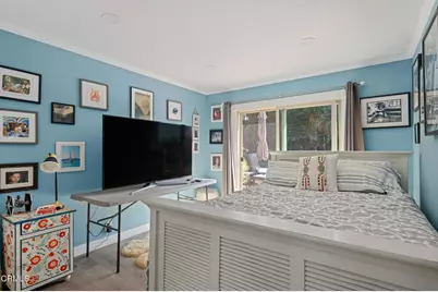 2240 Crestmont Drive, Ventura, CA 93003 - Photo 13