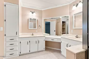 14 Tahquitz Ct, Camarillo, CA 93012 - Photo 19