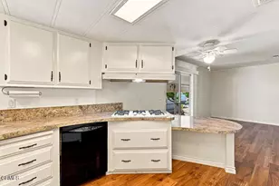 14 Tahquitz Ct, Camarillo, CA 93012 - Photo 9