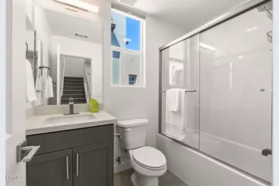 1276 E Thompson Boulevard #101, Ventura, CA 93001 - Photo 25