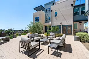 1276 E Thompson Blvd, Ventura, CA 93001 - Photo 37