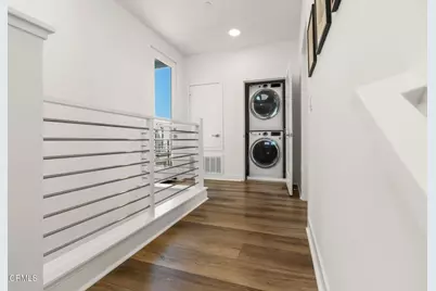 1276 E Thompson Boulevard #101, Ventura, CA 93001 - Photo 27