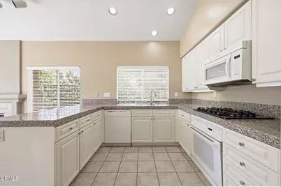 742 Buenos Tiempos Drive, Camarillo, CA 93012 - Photo 7