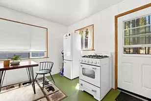 506 W Rainbow Blvd, Big Bear Lake, CA 92314 - Photo 15