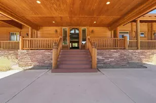 1099 Heritage Trail, Big Bear Lake, CA 92314 - Photo 3