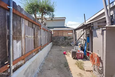122 & 126 Bundren Street, Oak View, CA 93022 - Photo 39