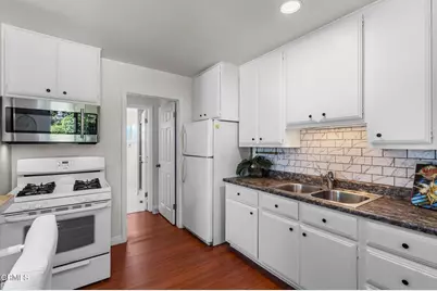 65 , 67, 71 ,73 College Drive, Ventura, CA 93003 - Photo 11