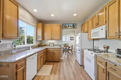 853 Vista Grande Drive, Santa Paula, CA 93060 - Photo 13