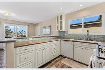 3051 E Harbor Blvd, Ventura, CA 93001 - Photo 11