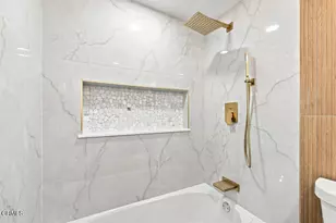975 E Avenida De Los Arboles, Thousand Oaks, CA 91360 - Photo 9