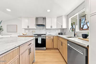 975 E Avenida De Los Arboles, Thousand Oaks, CA 91360 - Photo 7