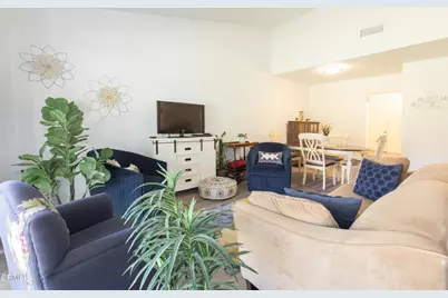 7213 Village 7, Camarillo, CA 93012 - Photo 5