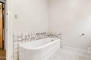 1525 Alta Vista Dr, Bakersfield, CA 93305 - Photo 37