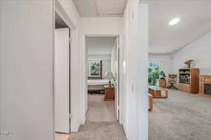 15229 Village 15, Camarillo, CA 93012 - Photo 25