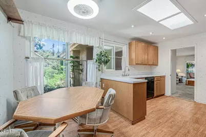 15229 Village 15, Camarillo, CA 93012 - Photo 25