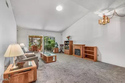 15229 Village 15, Camarillo, CA 93012 - Photo 11