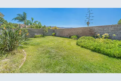 30315 Honeysuckle Hill Drive, Santa Clarita, CA 91387 - Photo 43