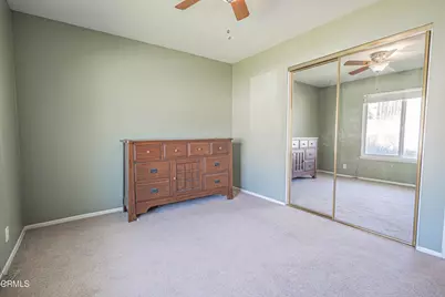 30315 Honeysuckle Hill Drive, Santa Clarita, CA 91387 - Photo 27