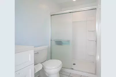 30315 Honeysuckle Hill Drive, Santa Clarita, CA 91387 - Photo 37