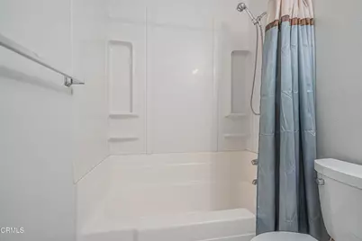30315 Honeysuckle Hill Drive, Santa Clarita, CA 91387 - Photo 21
