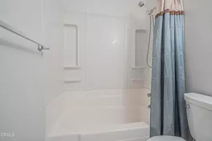 30315 Honeysuckle Hill Dr, Santa Clarita, CA 91387 - Photo 21