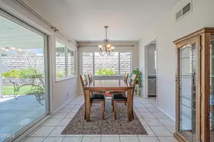30315 Honeysuckle Hill Dr, Santa Clarita, CA 91387 - Photo 9