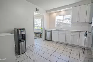 30315 Honeysuckle Hill Dr, Santa Clarita, CA 91387 - Photo 17