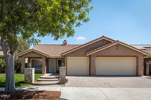 708 Binnacle St, Oxnard, CA 93035 - Photo 1