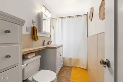 832 Buena Vista Street, Ventura, CA 93001 - Photo 29