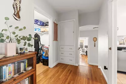 832 Buena Vista Street, Ventura, CA 93001 - Photo 27