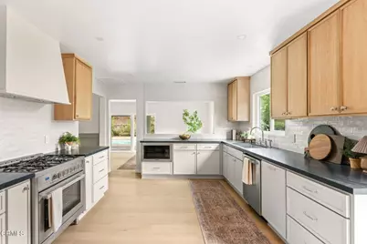 615 Camino Verde, Thousand Oaks, CA 91360 - Photo 11