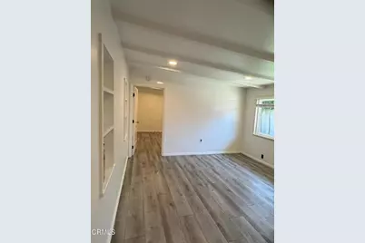1300 Bluebell Street, Oxnard, CA 93036 - Photo 5