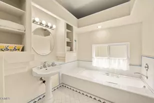2884 Surfrider Ave, Ventura, CA 93001 - Photo 33