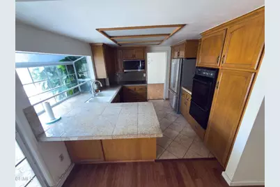 10081 Beverly Drive, Huntington Beach, CA 92646 - Photo 7