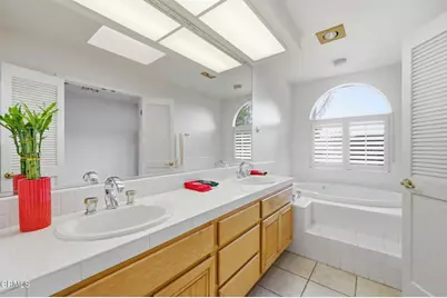 1711 Amarelle Street, Thousand Oaks, CA 91320 - Photo 29