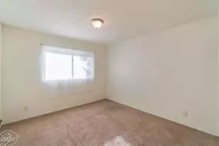 414 N Palm Ave, Santa Paula, CA 93060 - Photo 11