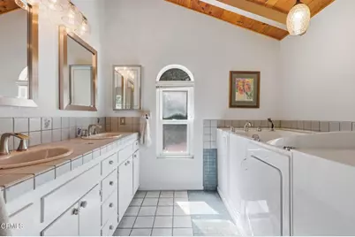 397 Palomares Avenue Avenue, Ventura, CA 93003 - Photo 33