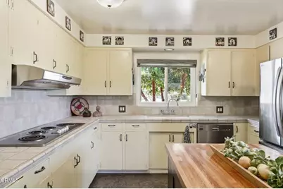 397 Palomares Avenue Avenue, Ventura, CA 93003 - Photo 25