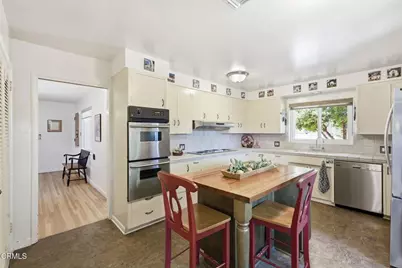 397 Palomares Avenue Avenue, Ventura, CA 93003 - Photo 23