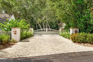 601 Foothill Rd, Ojai, CA 93023 - Photo 3