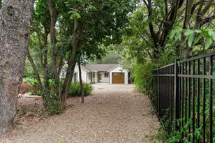 601 Foothill Rd, Ojai, CA 93023 - Photo 55