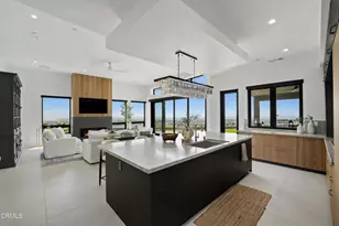 7152 Ridgecrest Ct, Ventura, CA 93003 - Photo 9