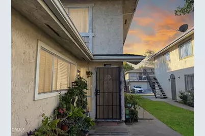 684 W Hemlock Street, Port Hueneme, CA 93041 - Photo 1