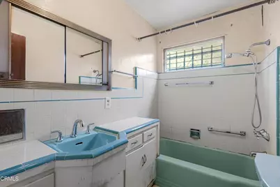 13200 San Pedro Street, Los Angeles, CA 90061 - Photo 15