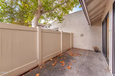 1124 Landsburn Circle, Westlake Village, CA 91361 - Photo 19