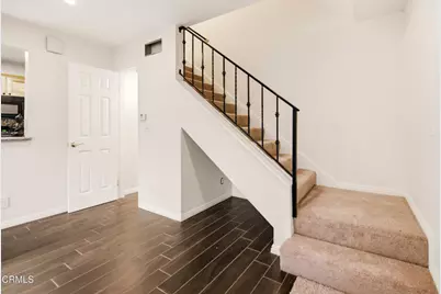 1124 Landsburn Circle, Westlake Village, CA 91361 - Photo 11
